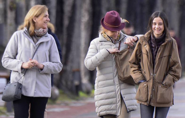 La Familia Real, más rota que nunca: Cristina y Elena vs Felipe y Letizia