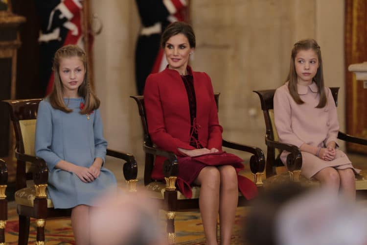 Las anécdotas que demuestran la difícil infancia de las hijas de Letizia