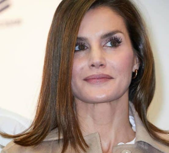Letizia, cortina de humo en FITUR ante los graves problemas en Zarzuela