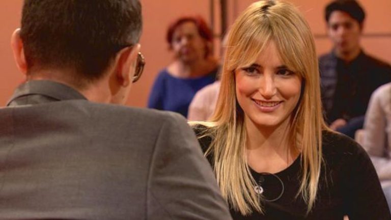 Chester: La desaparición mediática de Alba Carrillo tiene un porqué
