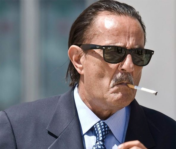 Julián Muñoz, de parranda e ilusionado con una Pantoja de 39 años