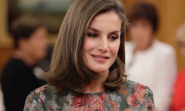 La Reina Letizia impone a su madre y aparta a doña Sofía