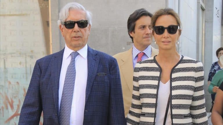 Tarde en pareja: Isabel Preysler y Mario Vargas Llosa, ajenos a la polémica de Tamara Falcó