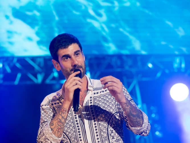 Los asesores de Melendi en La Voz Kids 2024 dan miedo: ¡Vaya pintas!