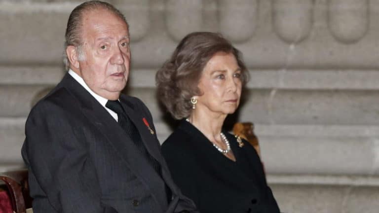 El malestar entre don Juan Carlos y doña Sofía pone en peligro una importante cita familiar