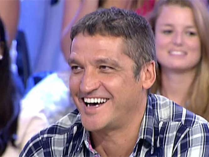 Gustavo González celebra por todo lo alto la traición de María Lapiedra
