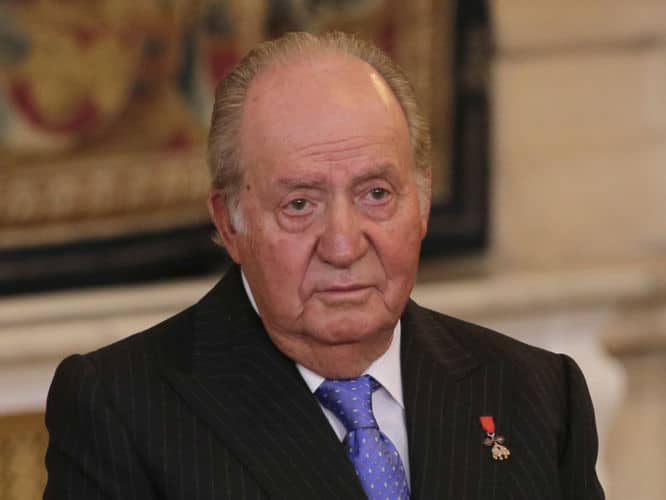 Juan Carlos I: ¿Quién está ahora cuidando del emérito?