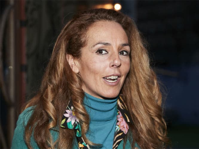 El hombro en el que se apoya Rocío Carrasco ante su delicada situación judicial (y no es Fidel)