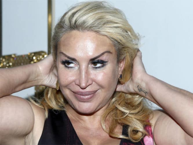 La incoherencia de Raquel Mosquera al borde de ‘Supervivientes’