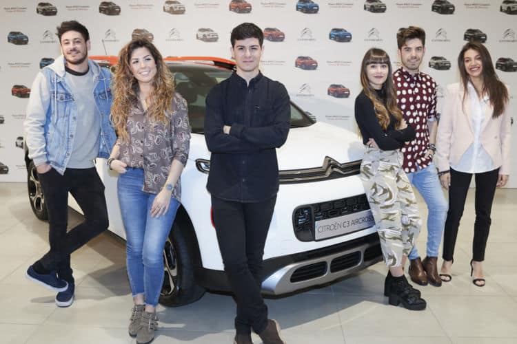 Alfred tiene un mal gesto que le pone a la altura de las divas del pop