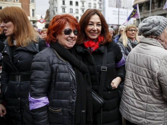 Desde Ana Rosa Quintana a Emma García: las famosas secundan la huelga feminista del 8M