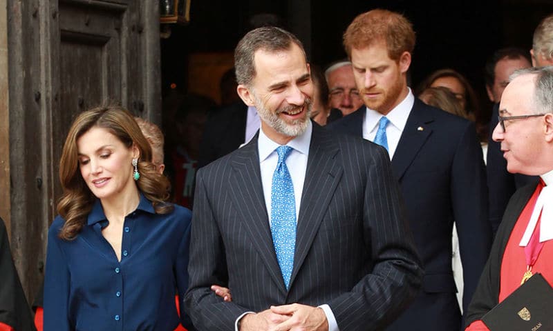 Así se prepara doña Letizia para la boda de Harry de Inglaterra