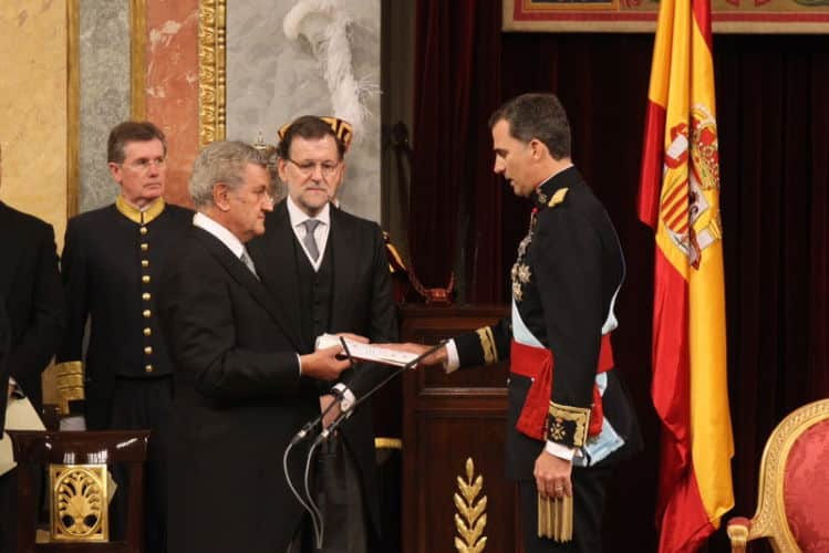 El día que se prohibieron las tradiciones en la Familia Real Española Familia Real