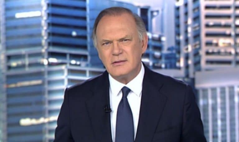 «Hijo de p…»: Pedro Piqueras, delatado por un micro abierto tras un vídeo de VOX