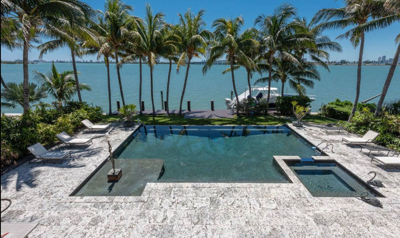 Enrique Iglesias pone a la venta su espectacular palacete de Miami