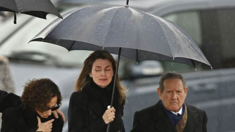 La reina Letizia, destrozada tras la muerte del hombre que cambió su destino