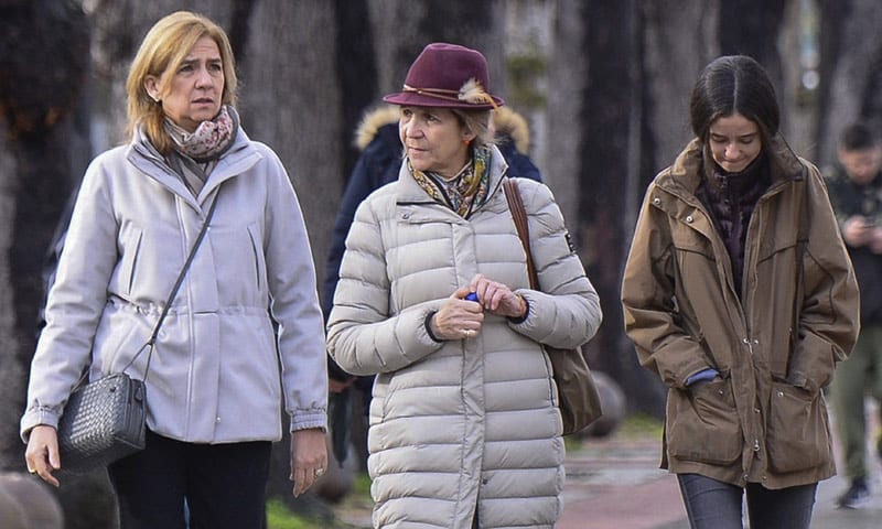 Elena con Crisitina y Victoria Federica