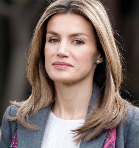 La reina Letizia abandona muy cabreada una entrevista en directo