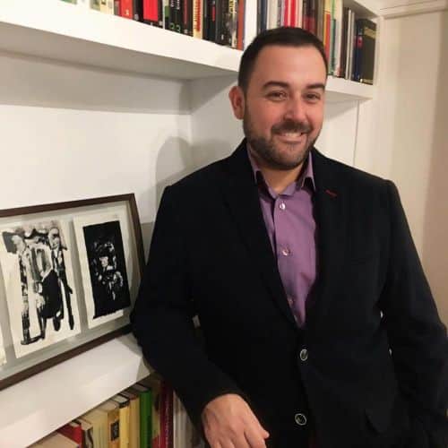 Néstor Orejón, abogado experto en gestación subrogada 