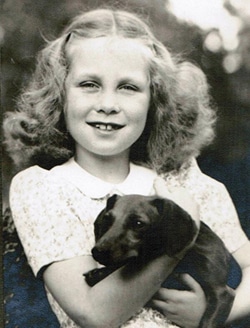 reina sofia de niña
