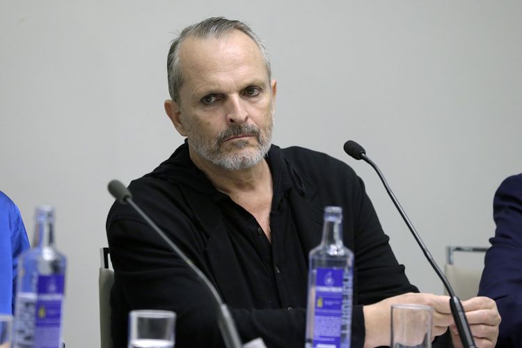 Miguel Bosé, al borde de la muerte según una vidente colombiana