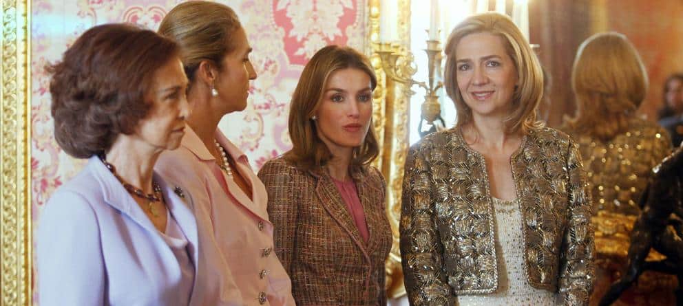 Arde Zarzuela: El brutal insulto de la infanta Elena a la reina Letizia