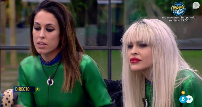 Raquel e Ylenia.
