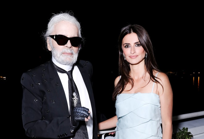 Penélope Cruz y Karl Lagerfeld