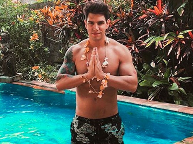 El desnudo de Diego Matamoros que ha incendiado las redes sociales