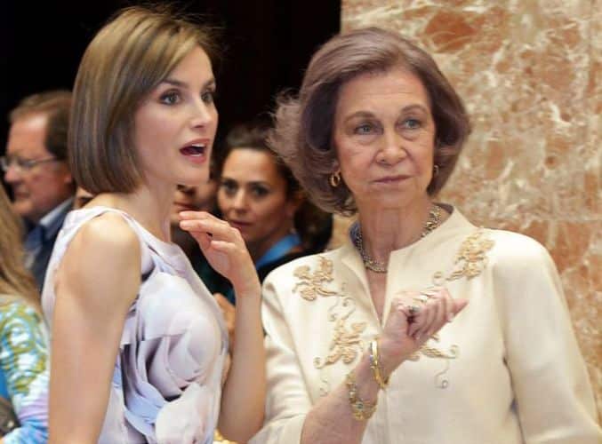Doña Sofía marca distancias con Letizia y estalla la guerra entre reinas