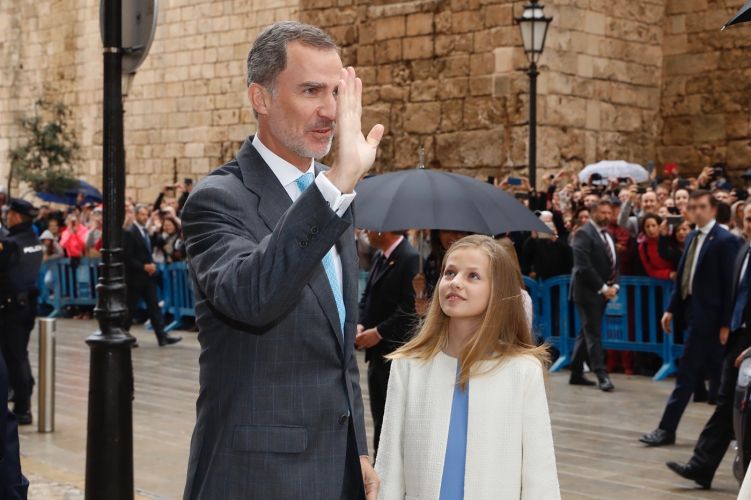 Letizia busca ayuda psicológica para superar la grave crisis que atraviesa