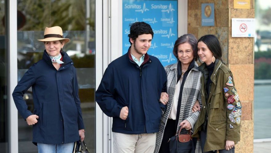 Durísimo enfrentamiento entre doña Sofía y Letizia por culpa del veraneo real