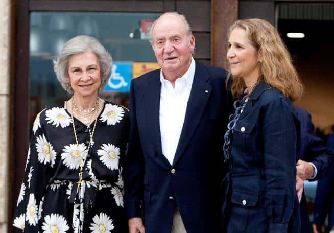 Bomba: Don Juan Carlos y doña Sofía humillan a Letizia en público