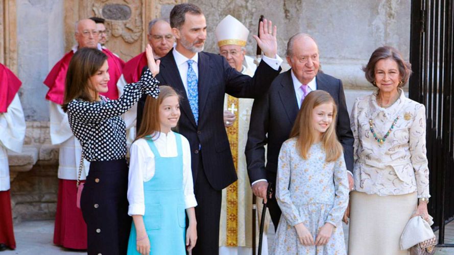 Don Juan Carlos y doña Sofía reprueban a Letizia como madre