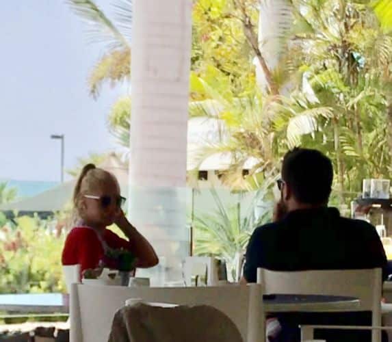 Exclusiva: El extraño comportamiento de Belén Esteban en un restaurante de lujo