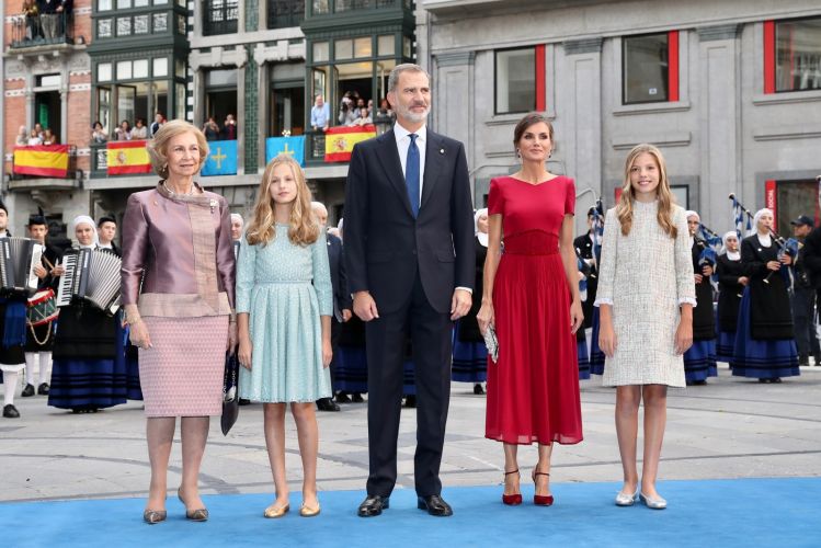 Letizia humilla a doña Sofía con un gesto que provoca otro rifirrafe entre reinas