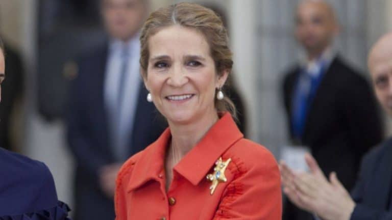 Peñafiel acorrala a la Infanta Elena al descubrir su operación secreta