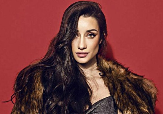 Exclusiva: Adara, envuelta en un caso de estafa, desata la ira de sus fans
