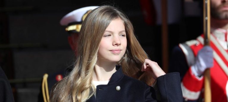 El original peinado de la Infanta Sofía que ha eclipsado el acto de Leonor
