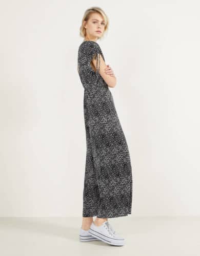 mono bershka