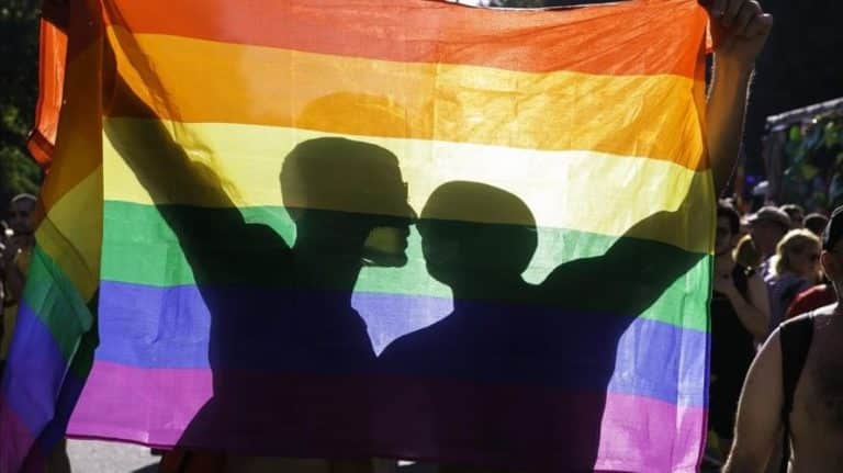 Series que muestran el movimiento LGBT con orgullo
