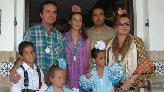 "Acuerdo bajo mano o amenaza de querella": ¿por qué no se ha hablado antes de la hija secreta de Ortega Cano?