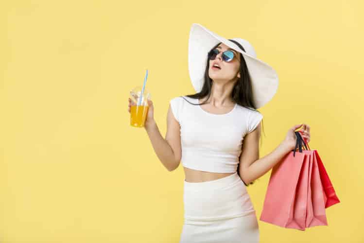 Shorts de Stradivarius para lucir unas piernas bronceadas