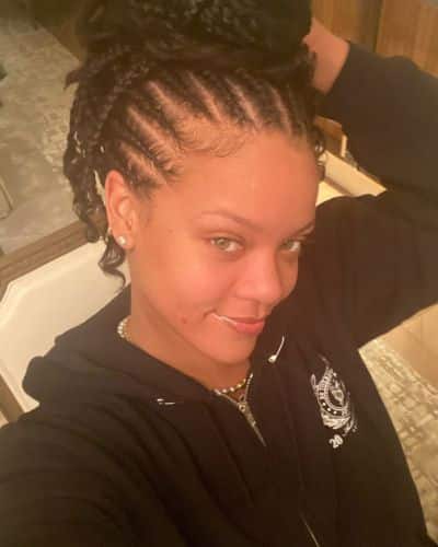 Rihanna espera poder agregar al menos cinco productos más a su marca Fenty en los próximos meses 
