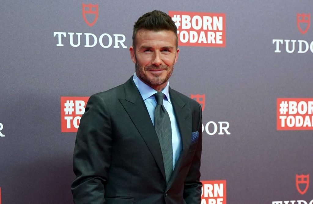 David Beckham gana casi 300 millones sin moverse del sofá