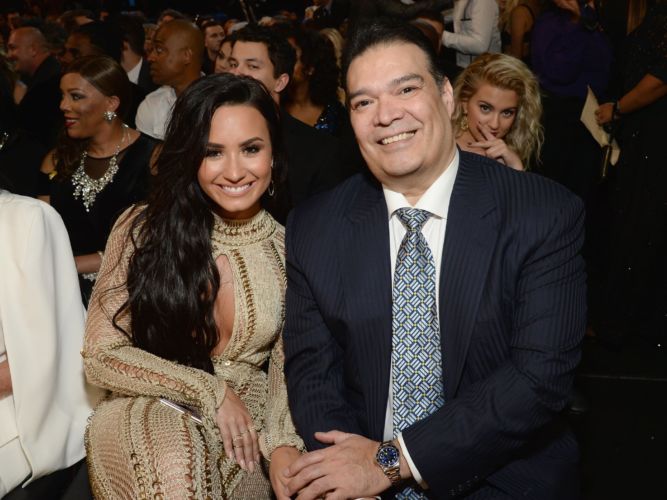 La espectacular pedida de mano de Demi Lovato (con diamantes incluidos)