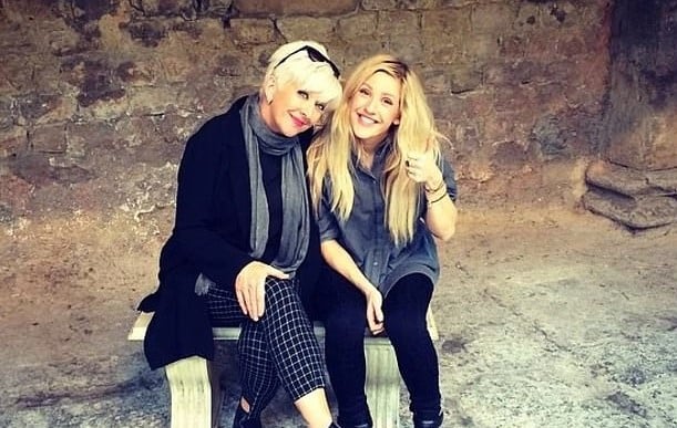 Ellie Goulding y su madre Tracey