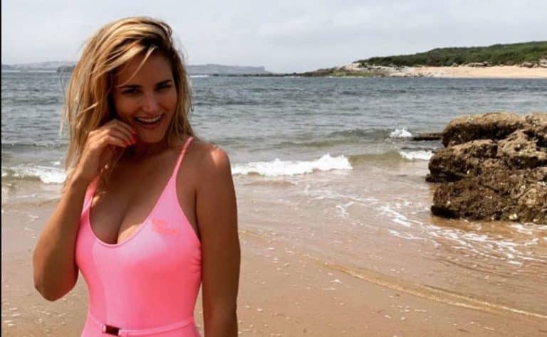 Más kilos…  ¡y más curvas! El brutal cambio físico de Alba Carrillo