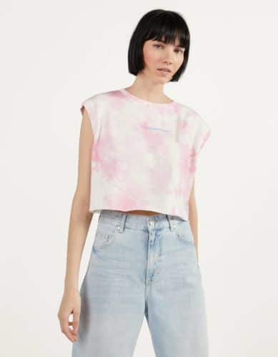 Bershka, H&M... Camisetas tie-dye que causarán sensación