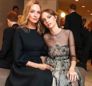 Maya Hawke y Uma Thurman